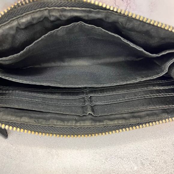 Coach Black Leather & Patent Leather Wristlet Wallet - Picture 11 of 13